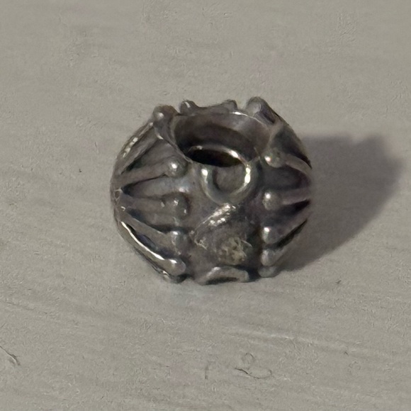 Pandora charm - Picture 3 of 8